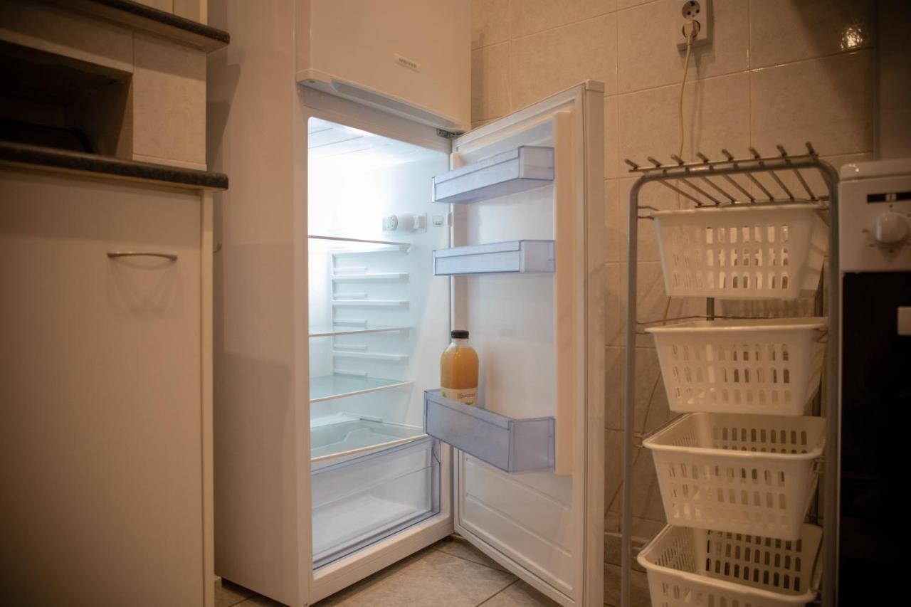 אתונה Ellanikou Apartment In Pankrati Vipgreece מראה חיצוני תמונה